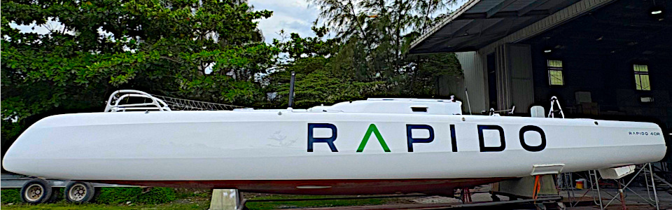 Rapido 40 Racer, sailing trimaran