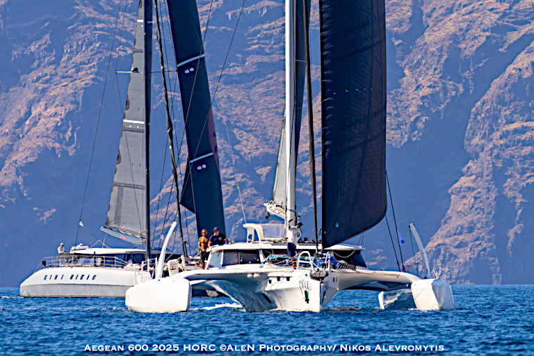 Rapido 53XS sailing trimaran