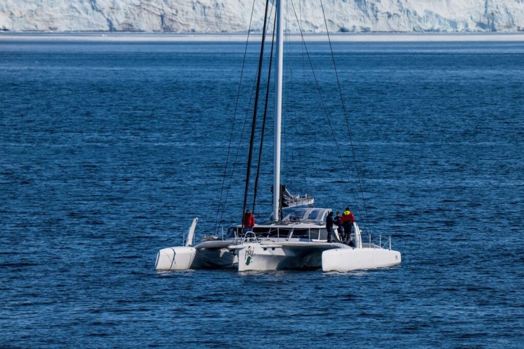 Rapido 53XS, Picomole, Antarctica. Photo, Michel Bourque.