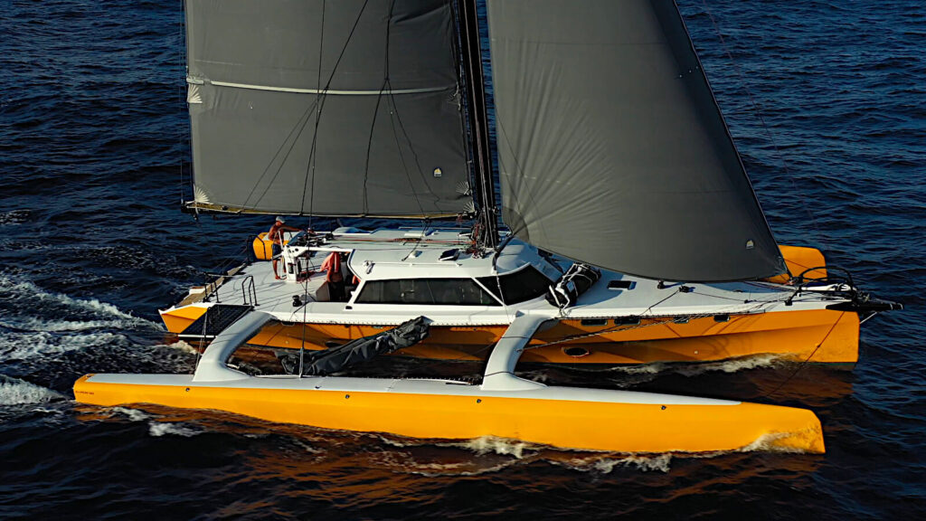 Rapido 60 performance sailing trimaran